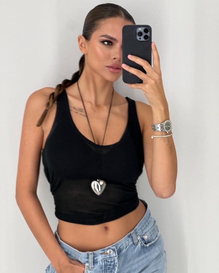 Viki Odintcova Viki Odintcova