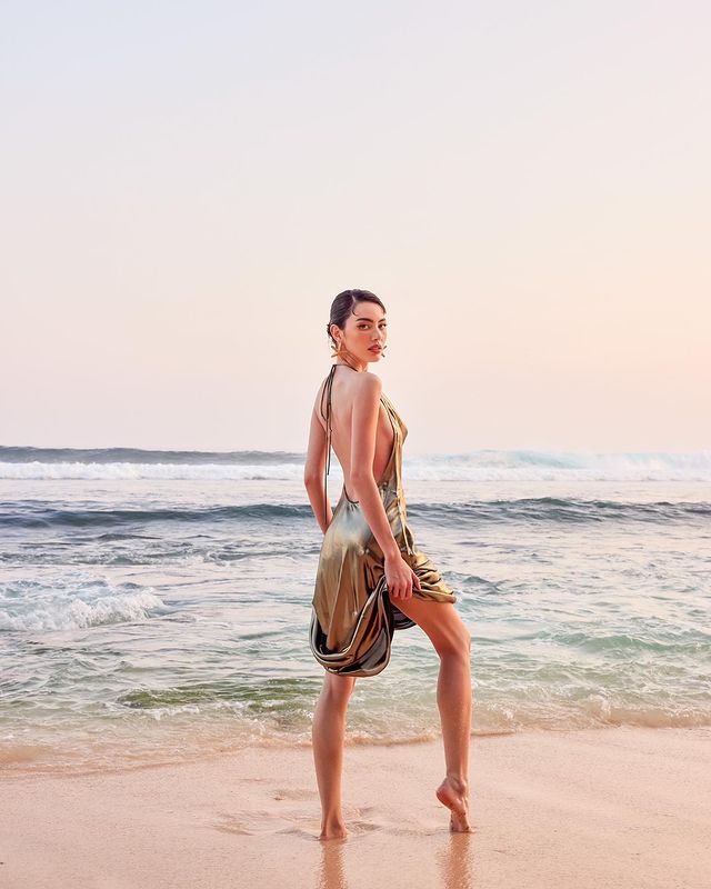 Davika Hoorne Davika Hoorne