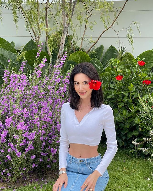 Davika Hoorne Davika Hoorne
