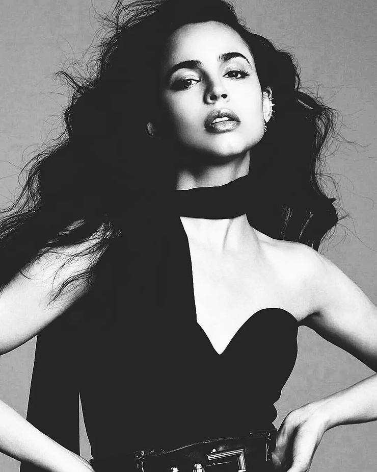 Sofia Carson