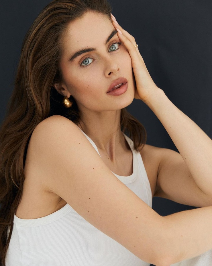 Nicole Sietsema Nicole Sietsema
