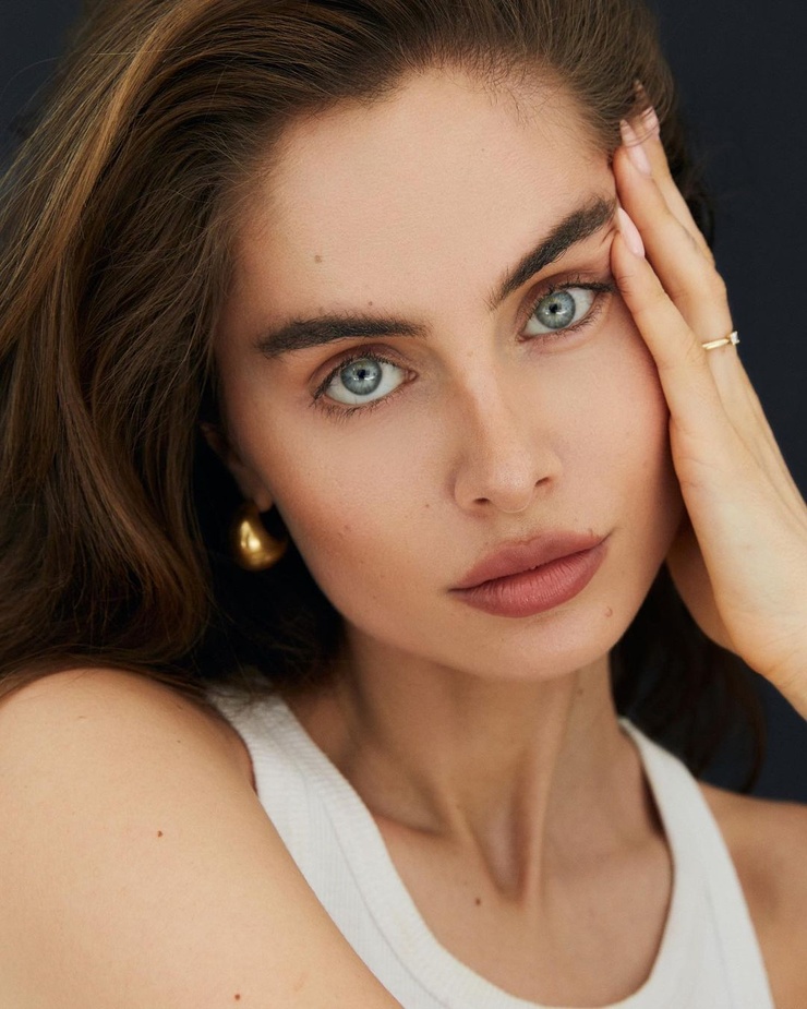 Nicole Sietsema Nicole Sietsema