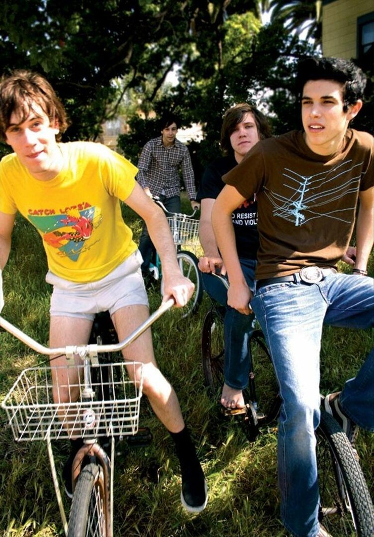 Hellogoodbye