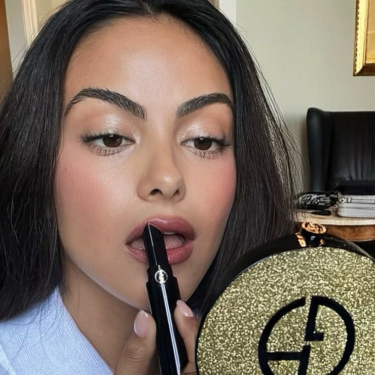 Camila Mendes