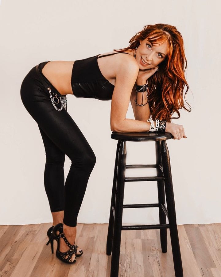 Lisa Foiles Lisa Foiles