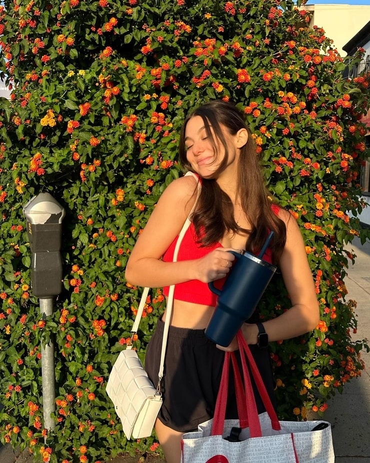 Kira Kosarin