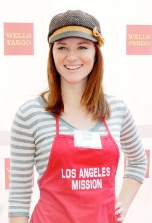 Sarah Drew