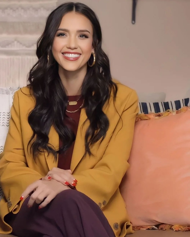 Jessica Alba