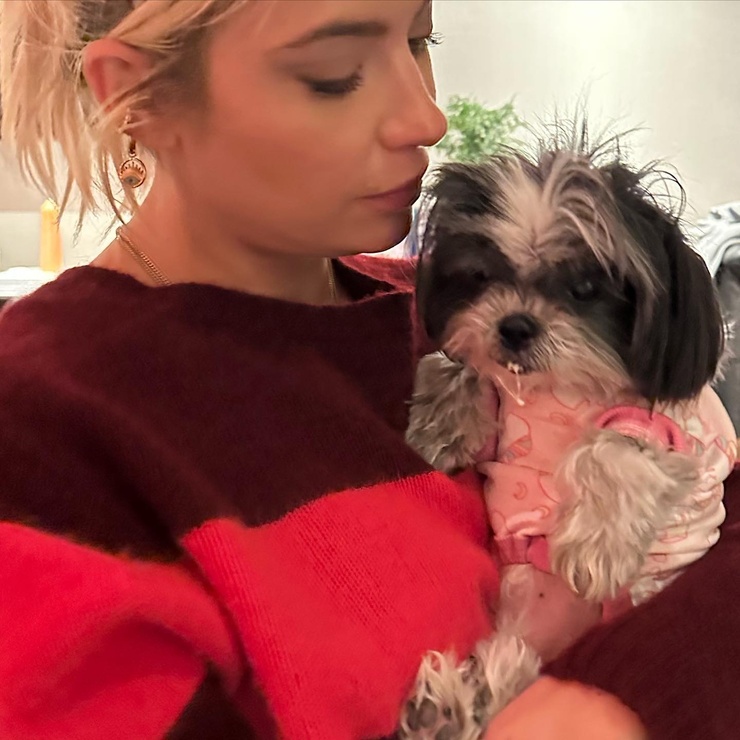Ashley Benson