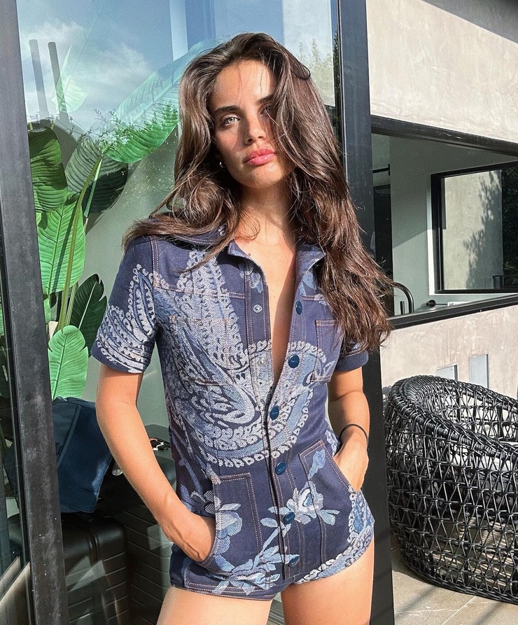 Sara Sampaio Sara Sampaio