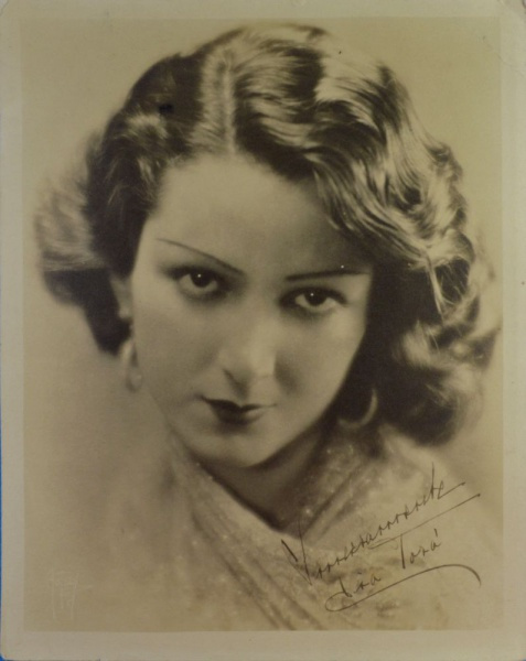Lia Torá