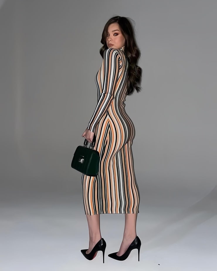 Hailee Steinfeld