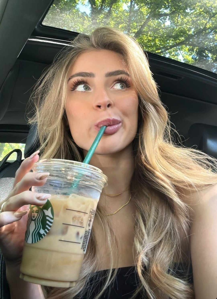 Anna Von Klinski Anna Von Klinski