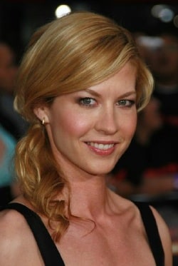 Jenna Elfman