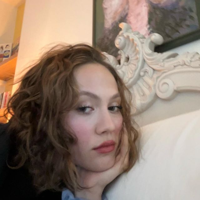Iris Apatow