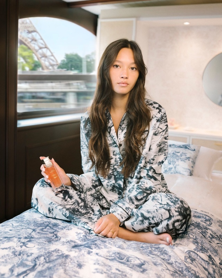 Lily Chee Lily Chee