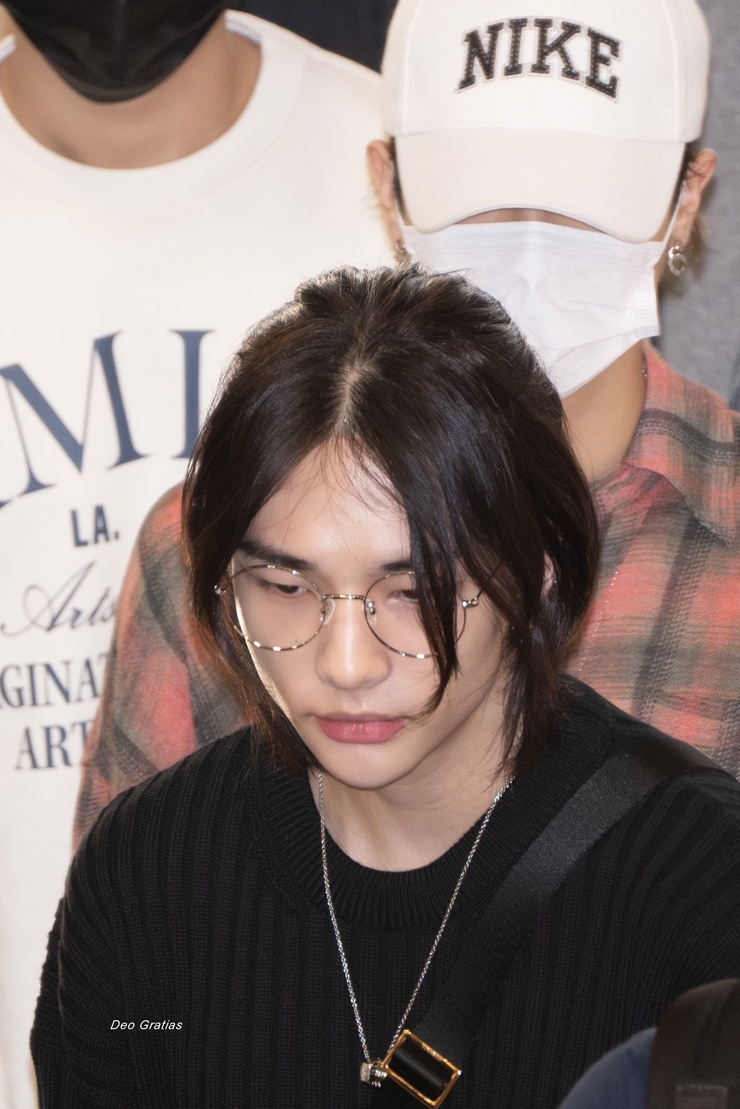 Hyun-Jin Hwang