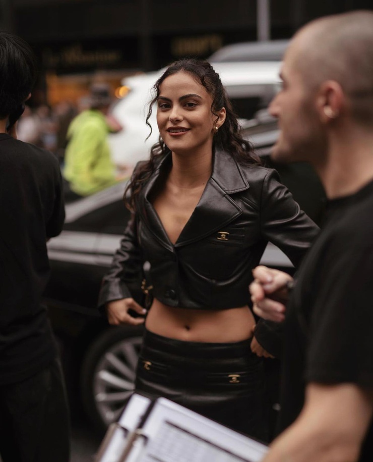 Camila Mendes