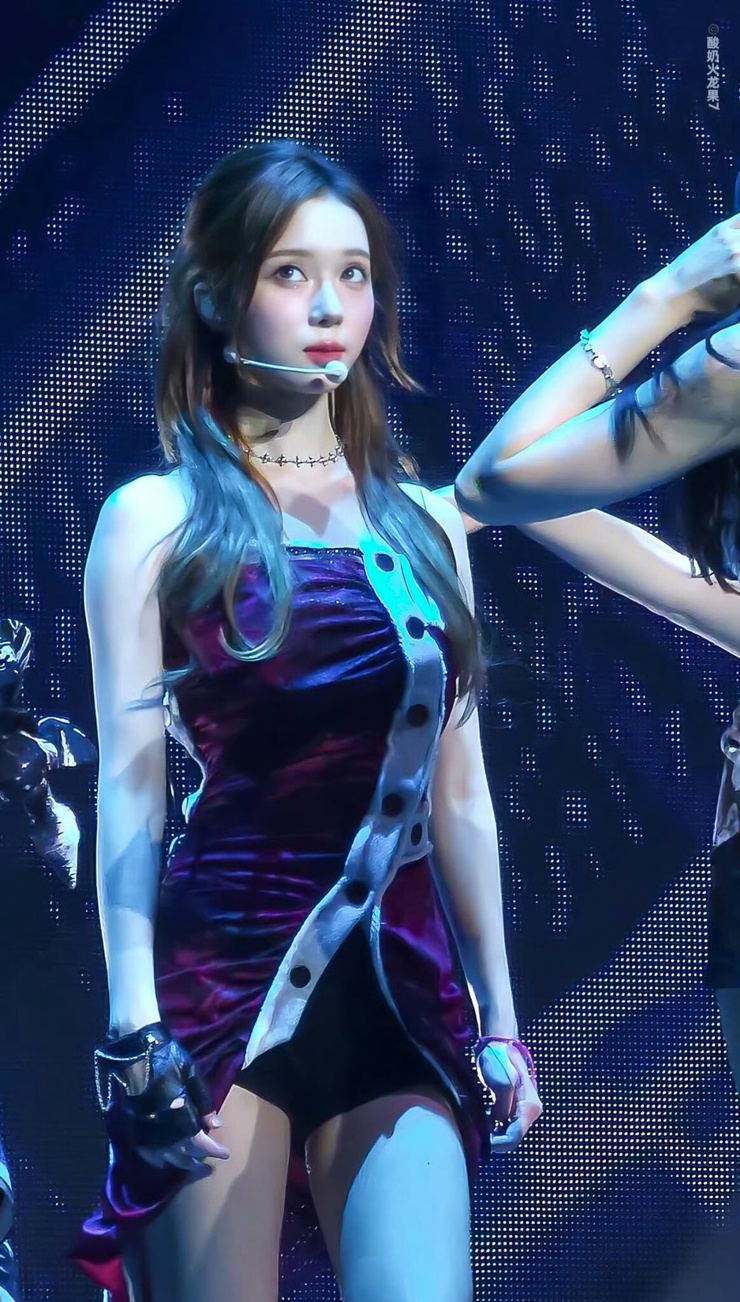 Min-Jeong Kim