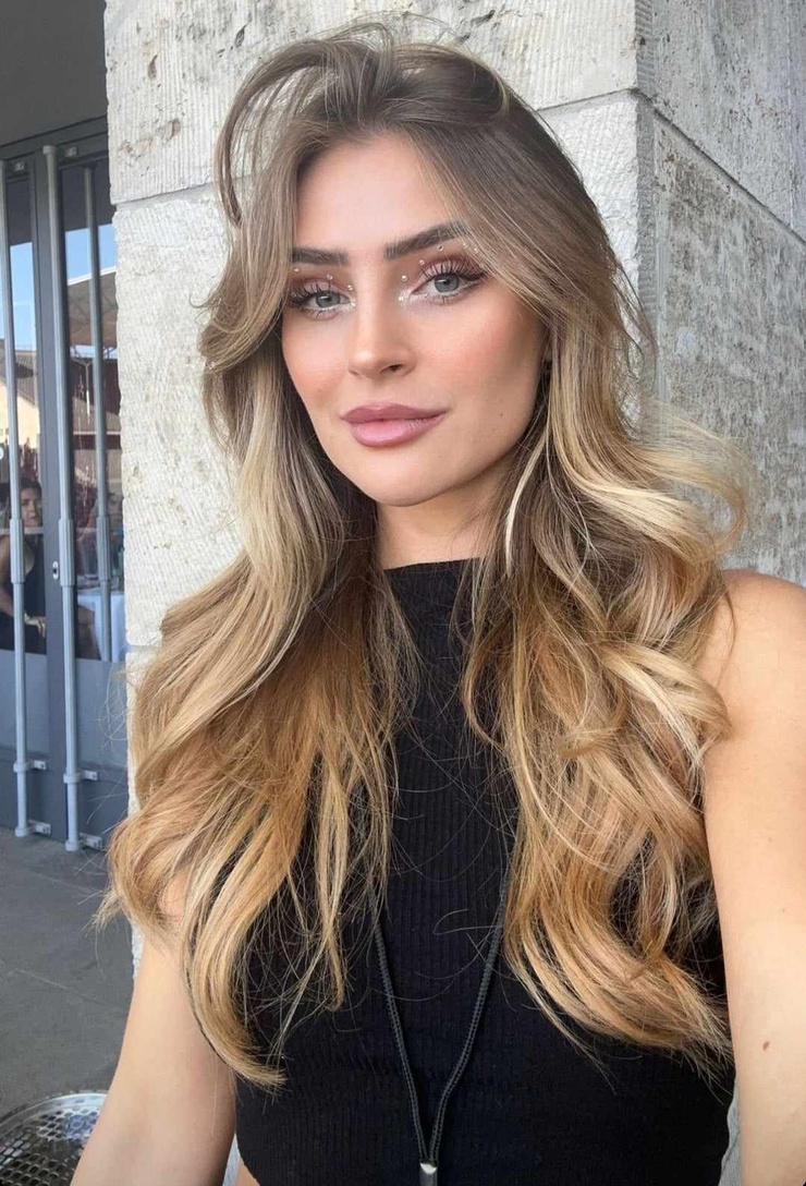 Anna Von Klinski