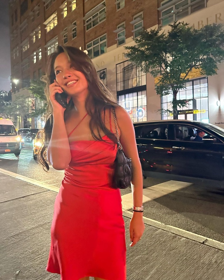Lily Chee Lily Chee