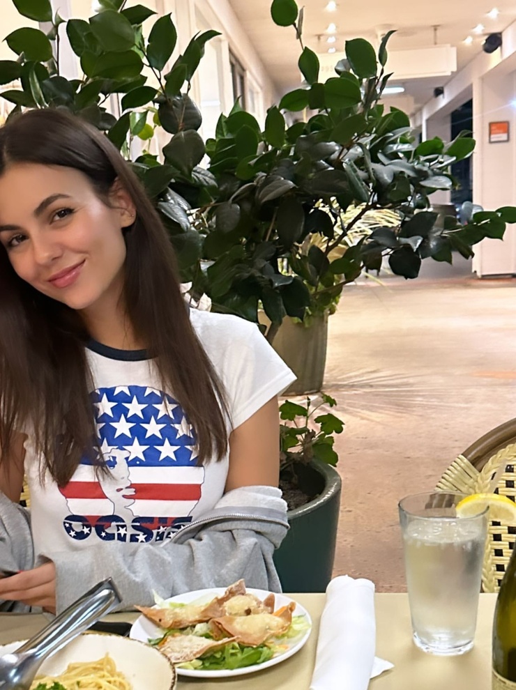 Victoria Justice Victoria Justice