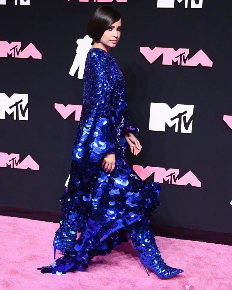 sofia-carson-image