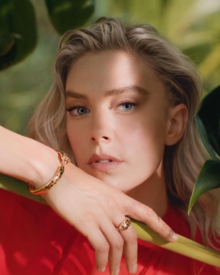 Vanessa Kirby Vanessa Kirby