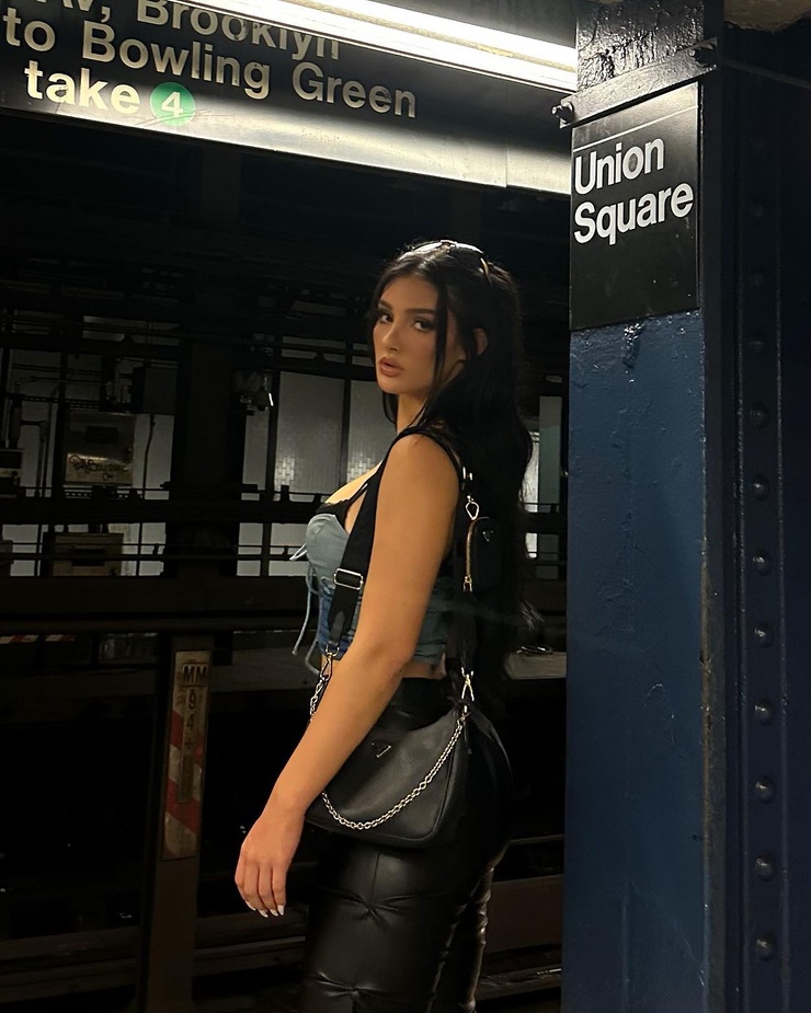 Natalie Gibson Natalie Gibson