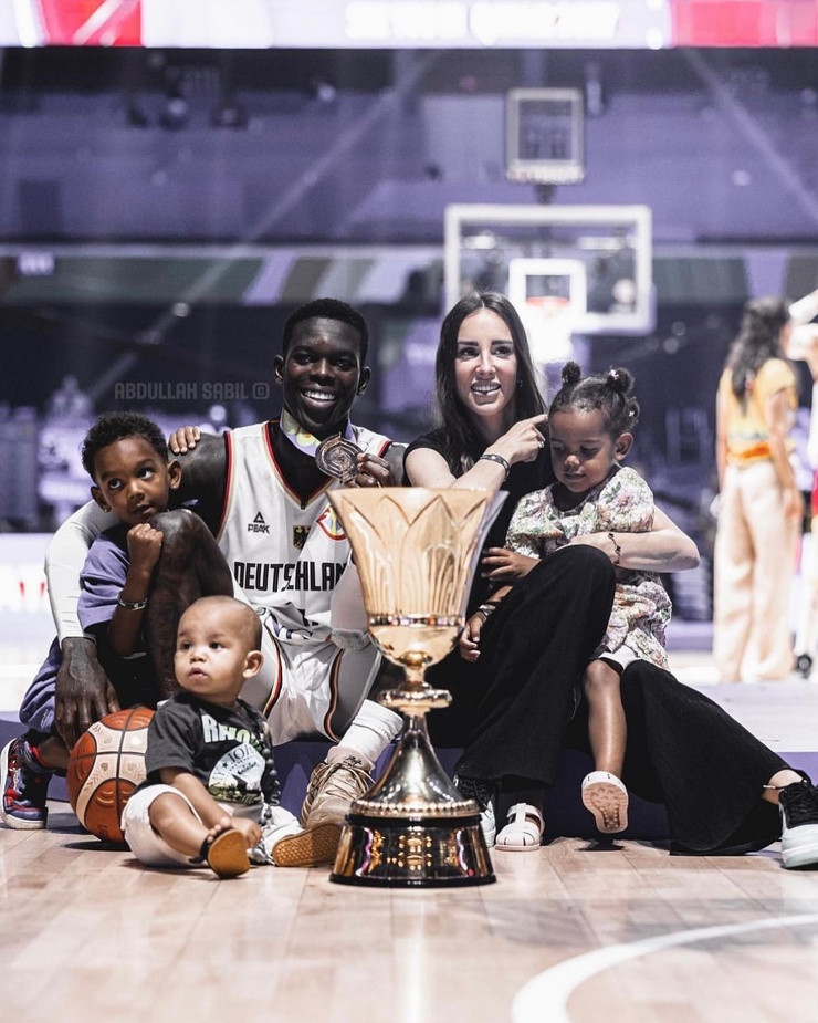 Dennis Schröder