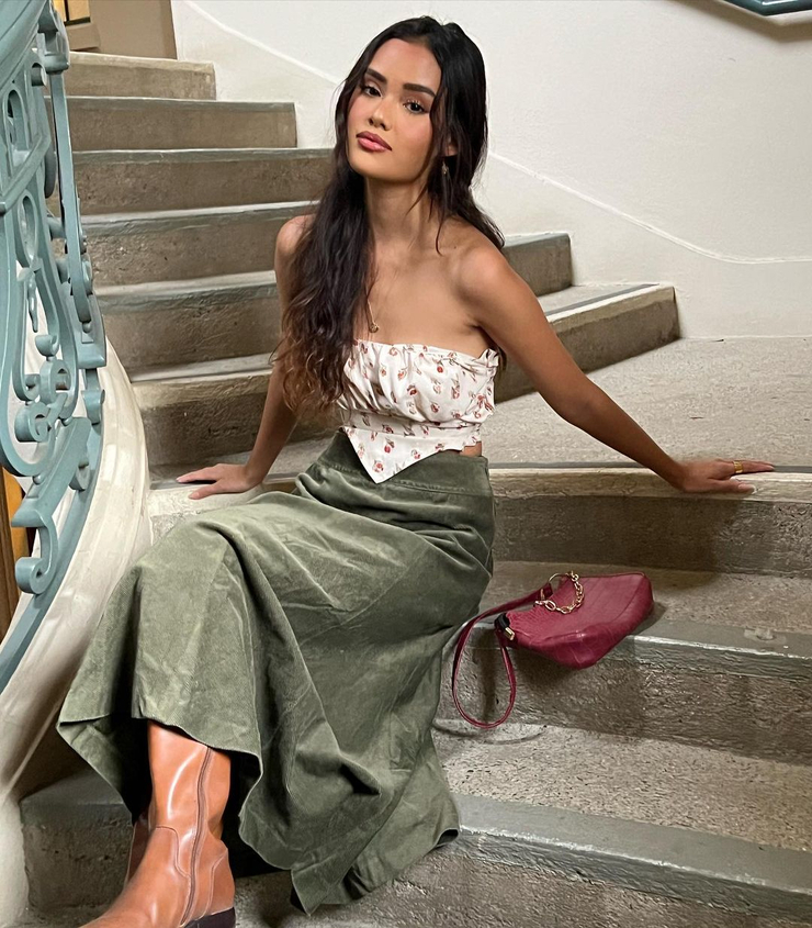 Ariana Tan