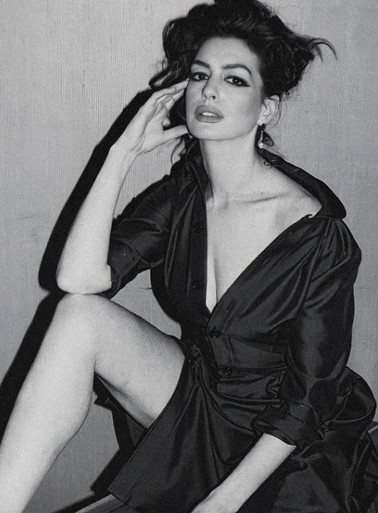 Anne Hathaway