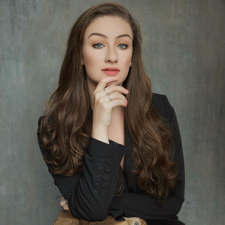 Amber Doig-Thorne