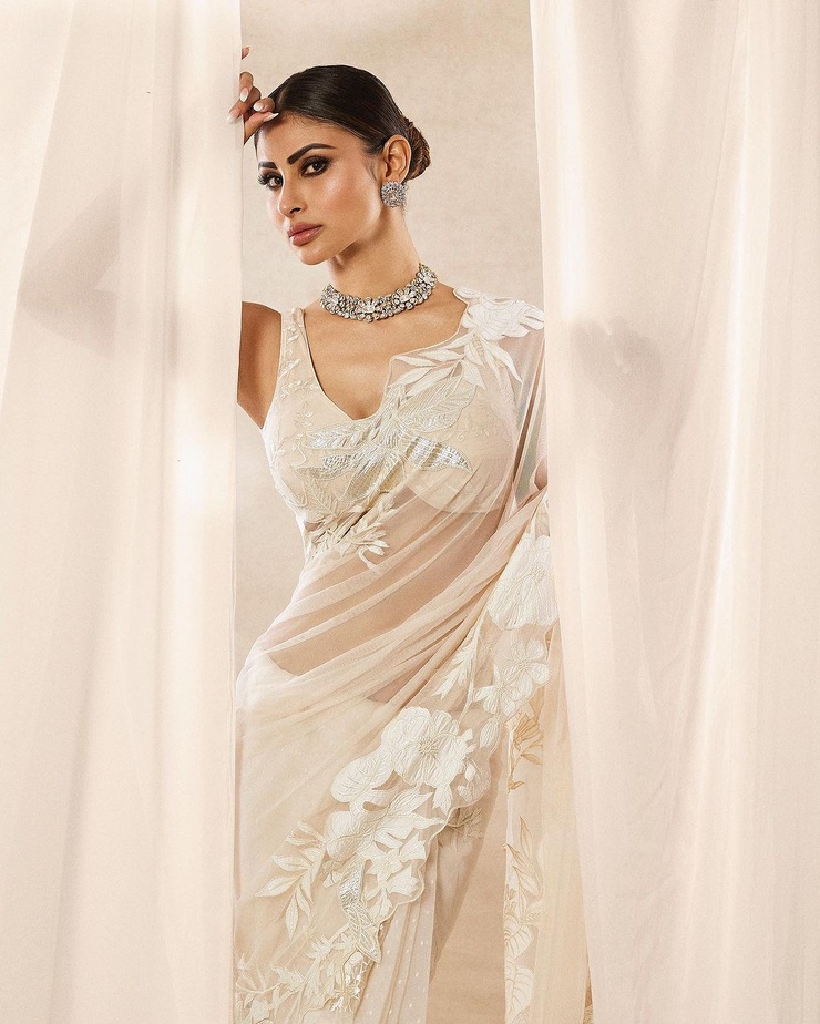 Mouni Roy