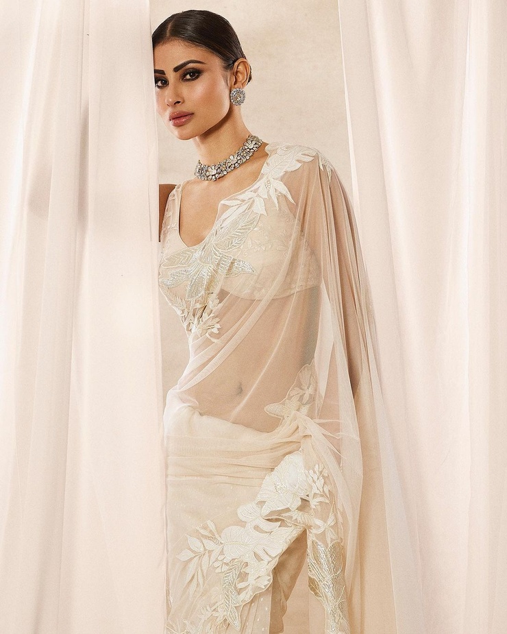Mouni Roy