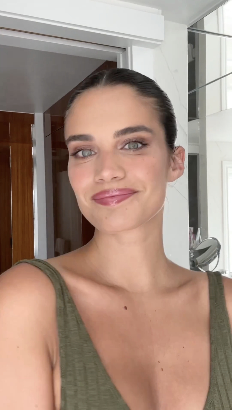 Sara Sampaio Sara Sampaio