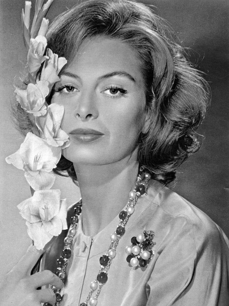 Capucine Capucine