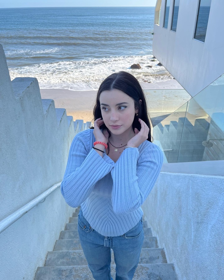 Emily Chains