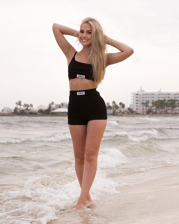 Alina Nitschke