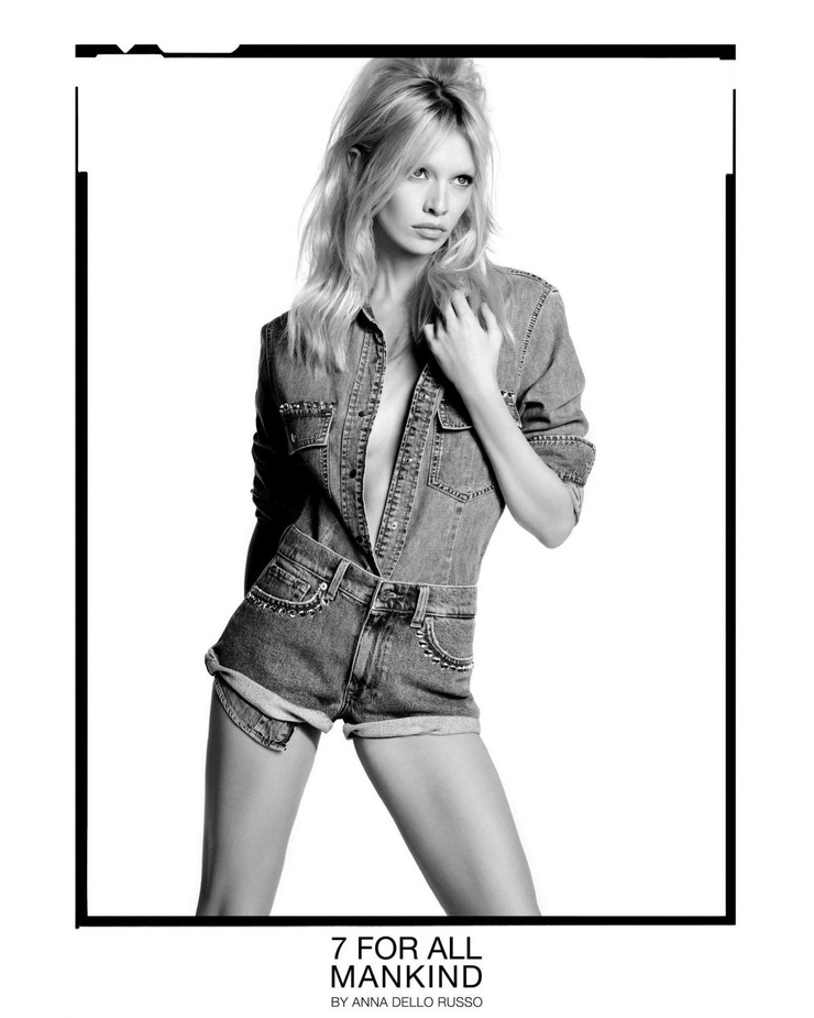 Stella Maxwell