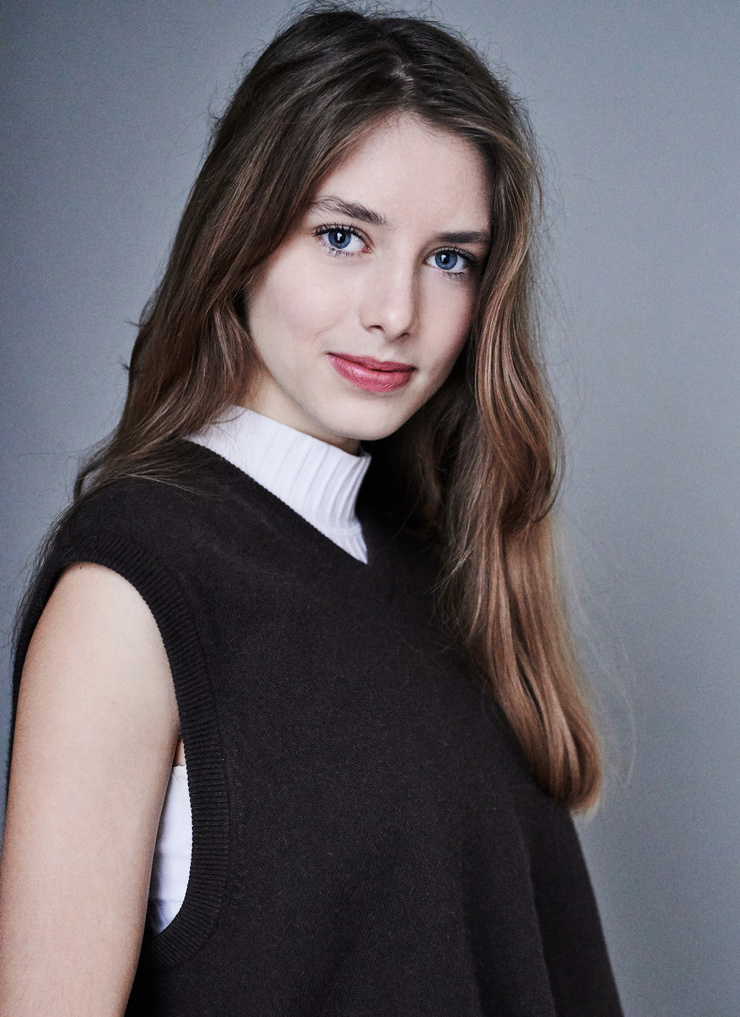 Zoe Brough