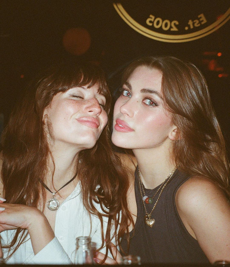 Amelie Zilber Amelie Zilber