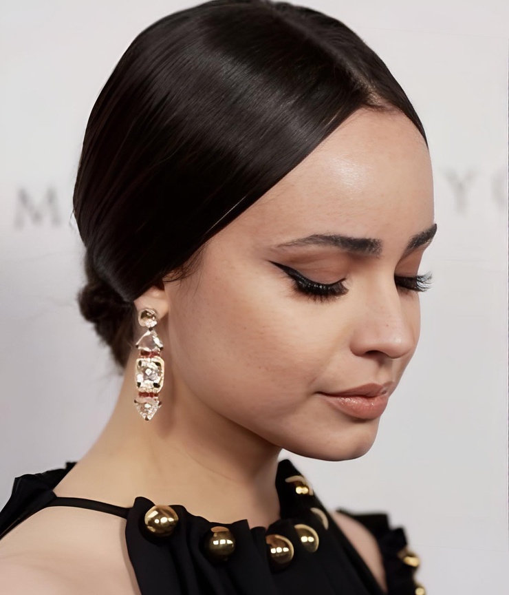 Sofia Carson