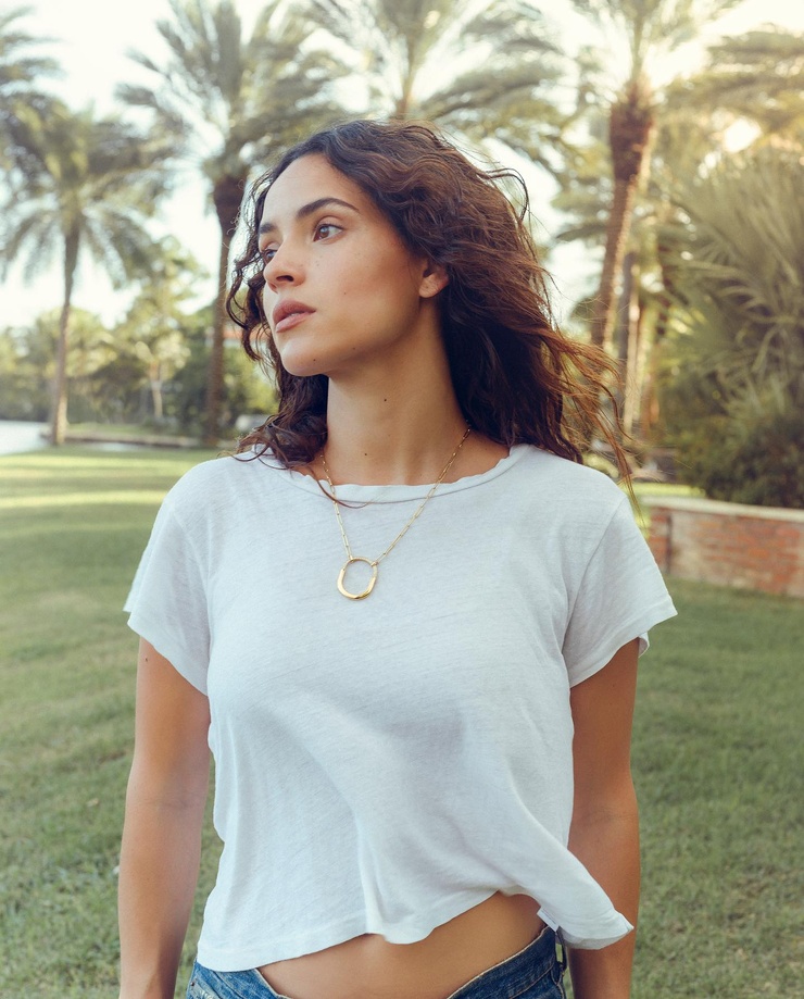 Adria Arjona Adria Arjona
