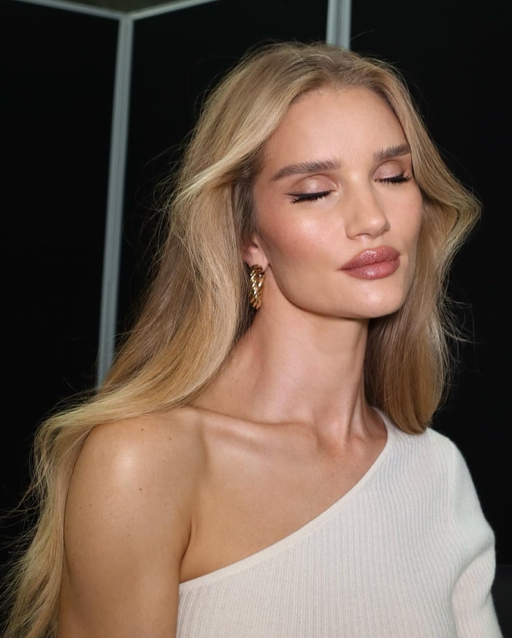 Rosie Huntington-Whiteley