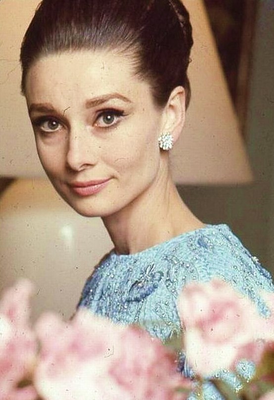 Audrey Hepburn Audrey Hepburn