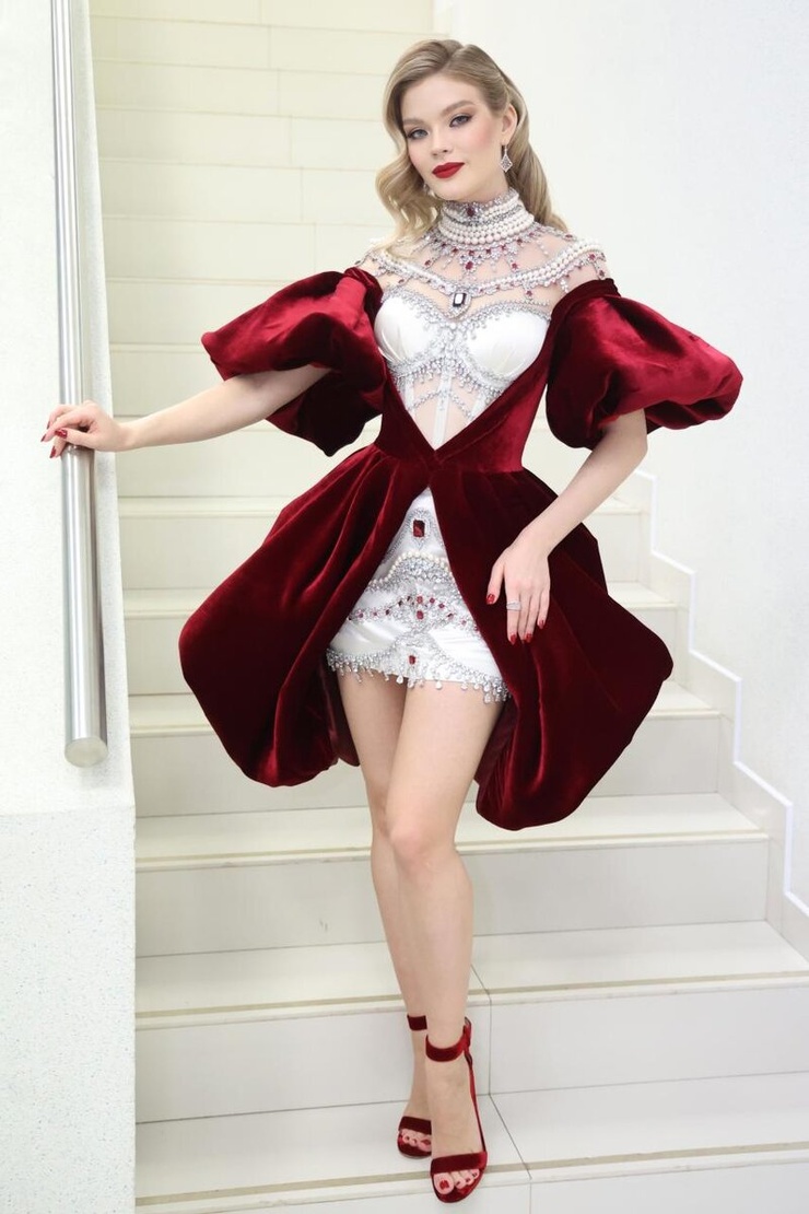 Anna Linnikova Anna Linnikova