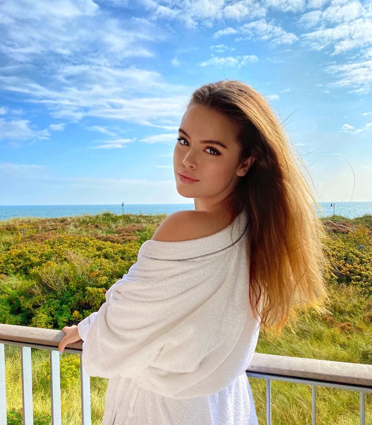 Soraya Naomi image(01)
