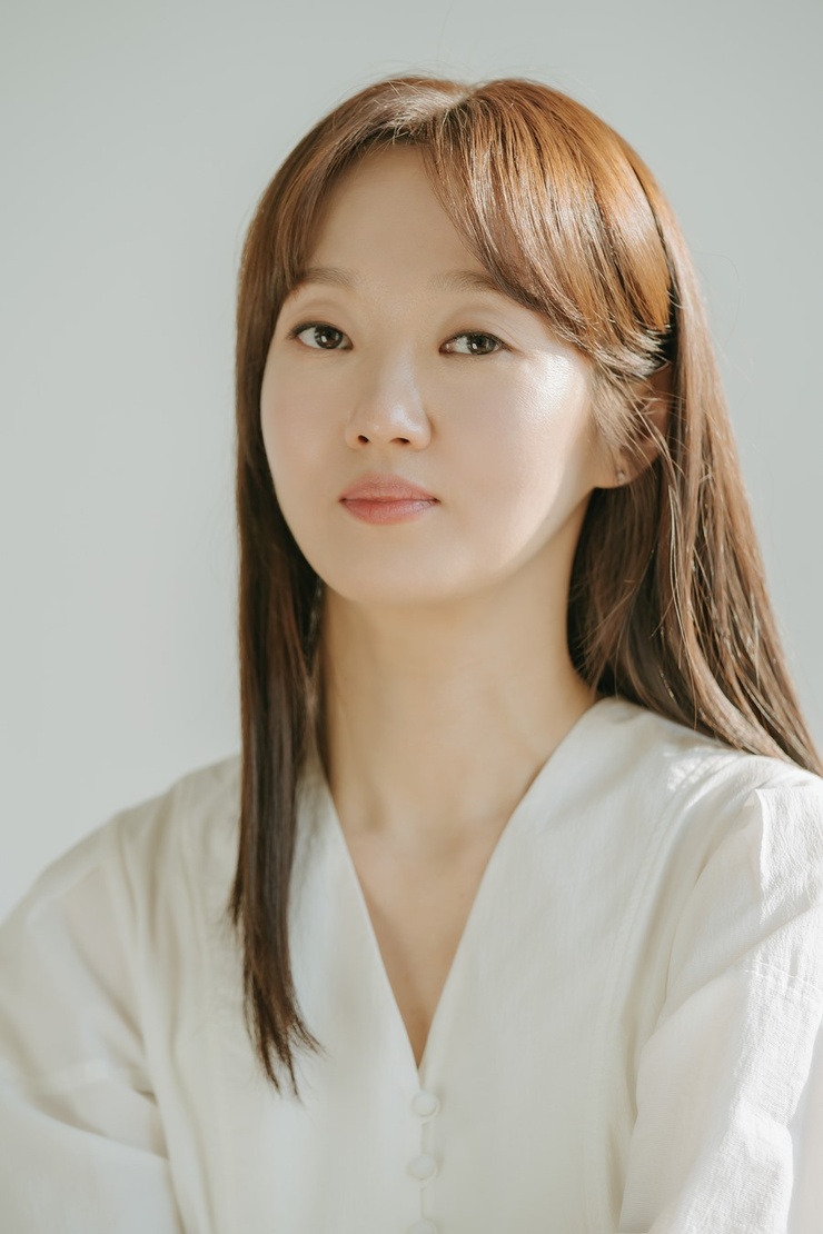 Bong-ryeon Lee