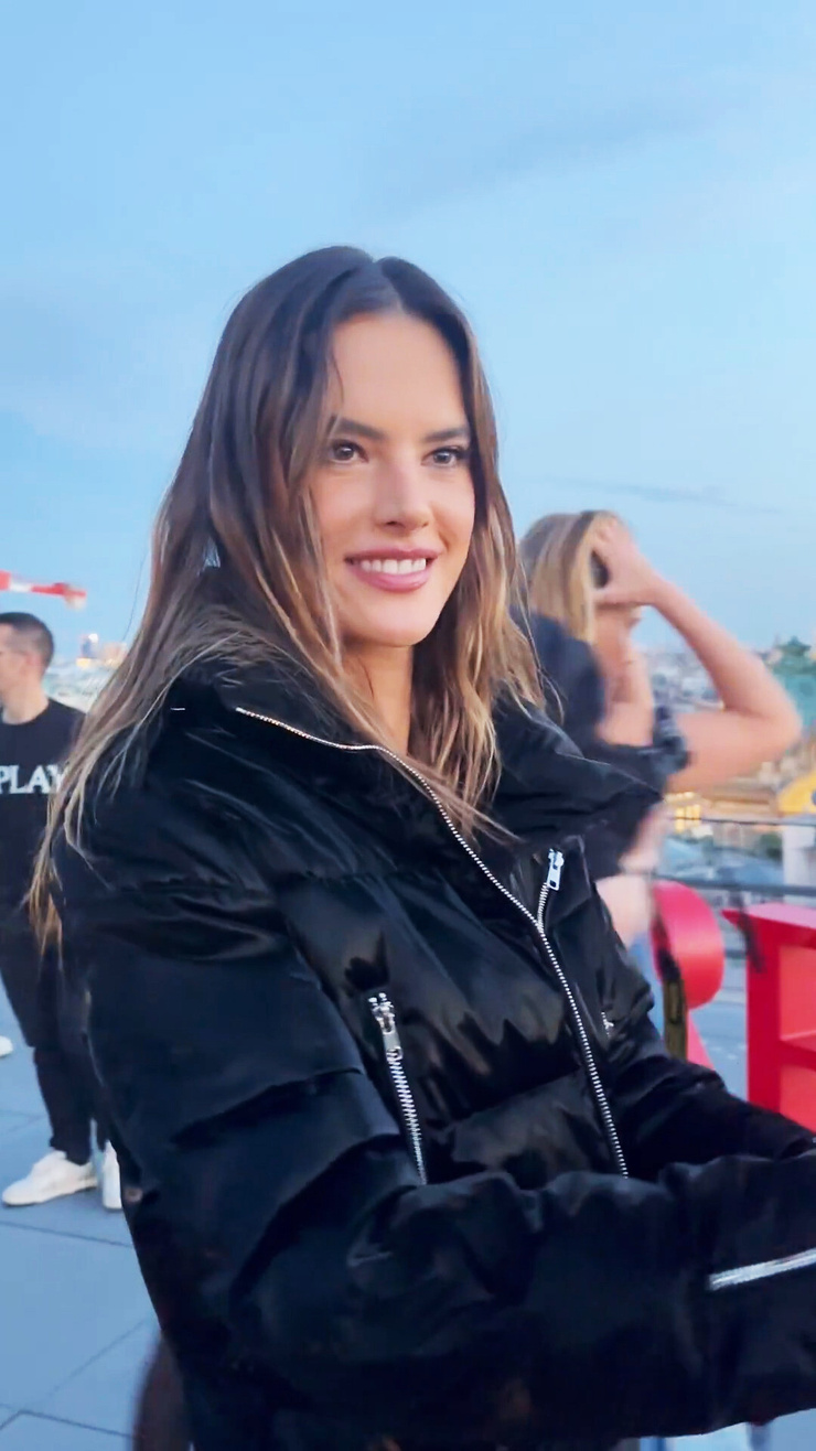 Alessandra Ambrosio Alessandra Ambrosio